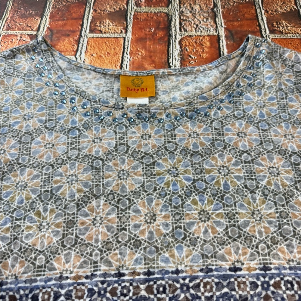Ruby Rd. Multicolor Patterned 3/4 Sleeve Top - Picture 5 of 6